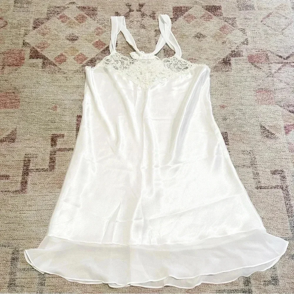Y2K White Bridal Nightgown size Medium - Picture 3 of 8